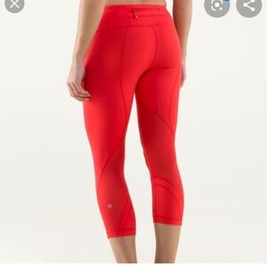 Lululemon SoulCycle Run Inspire II red crops